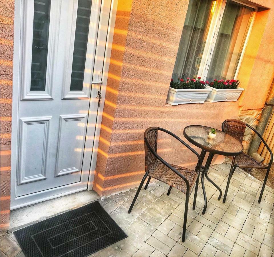 Birami Studio Apartment Сибиу Екстериор снимка